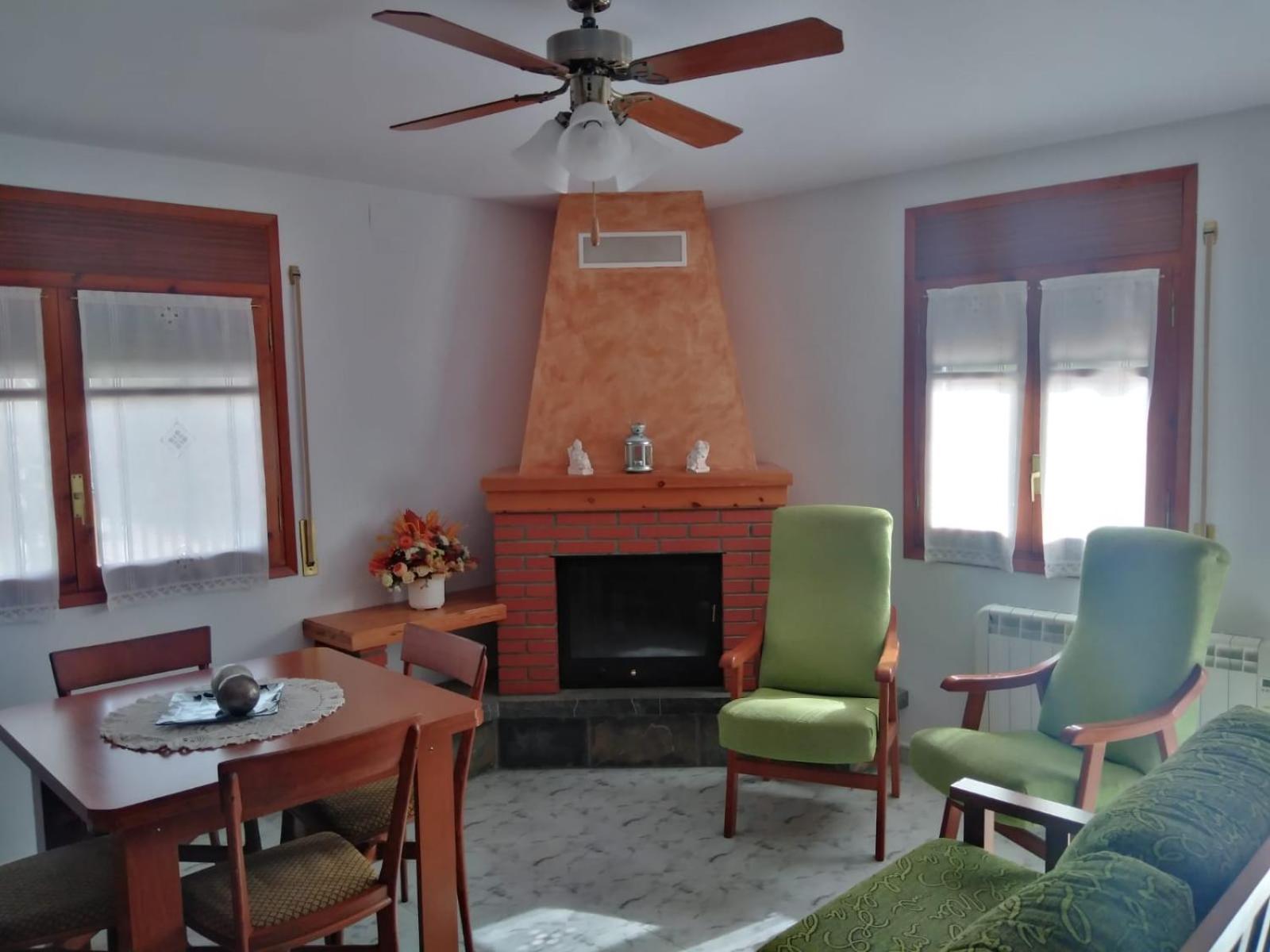Apartamento Rural Casa Paco Con Jacuzzi Exterior Y Barbacoa Aínsa المظهر الخارجي الصورة
